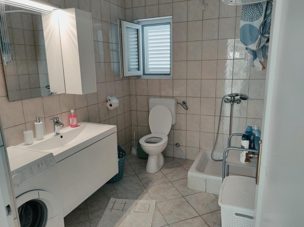 Apartman Daniel With Free Parking Mundanije Extérieur photo