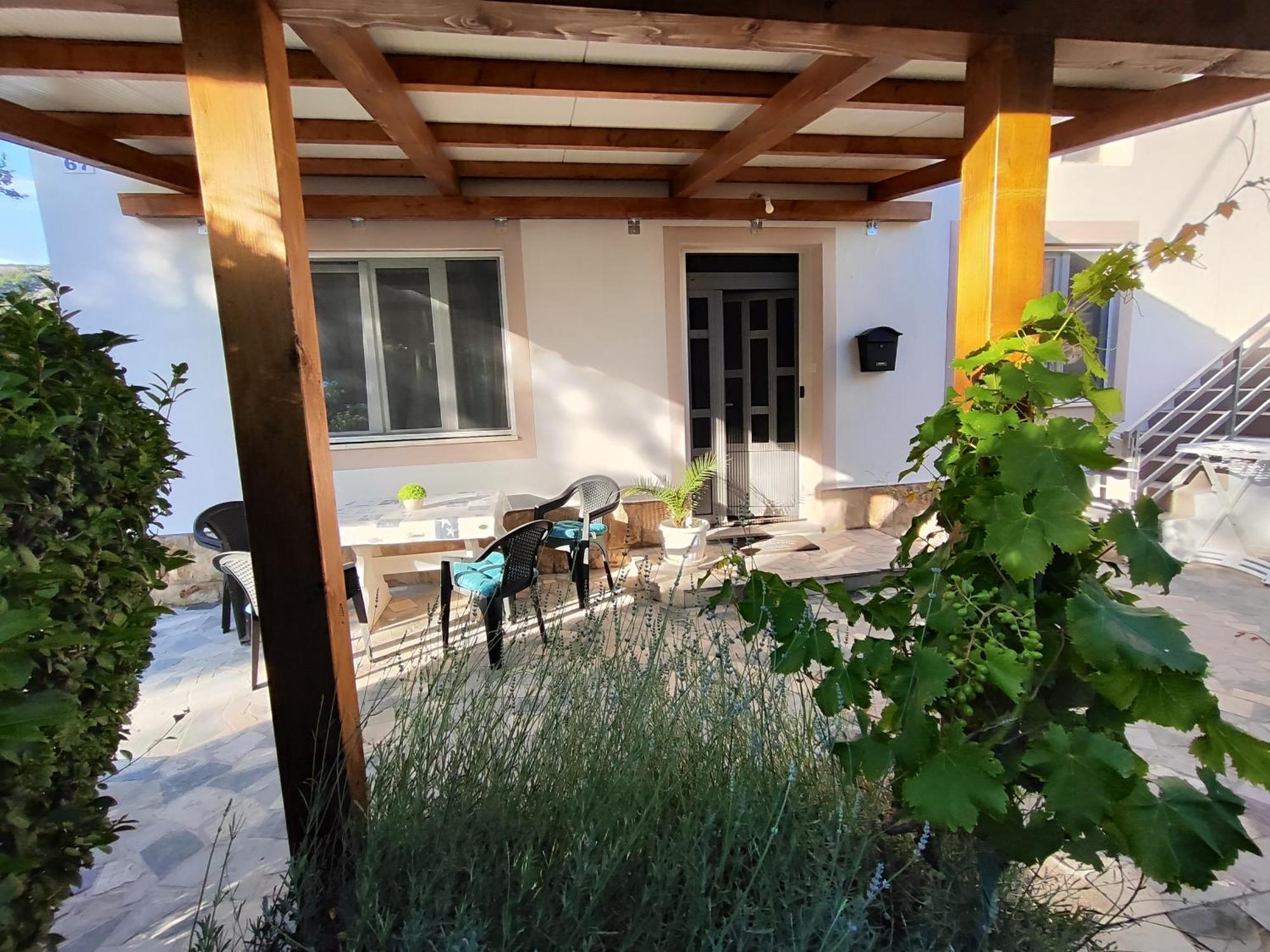 Apartman Daniel With Free Parking Mundanije Extérieur photo