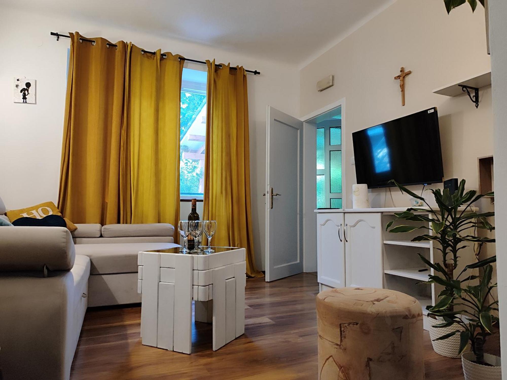 Apartman Daniel With Free Parking Mundanije Extérieur photo