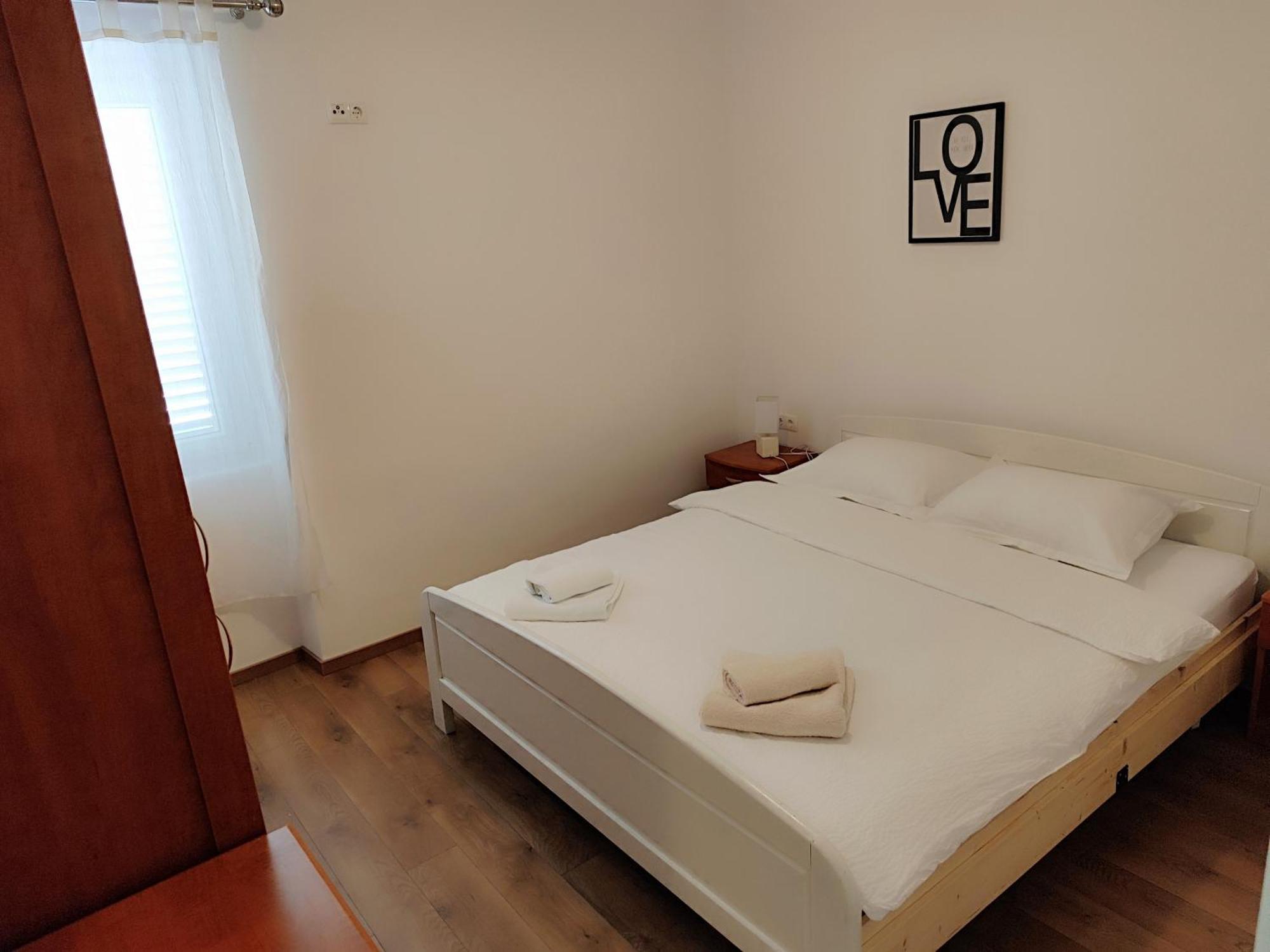 Apartman Daniel With Free Parking Mundanije Extérieur photo
