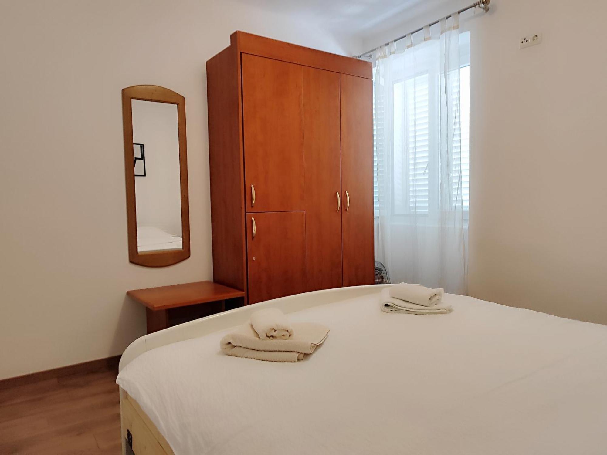 Apartman Daniel With Free Parking Mundanije Extérieur photo
